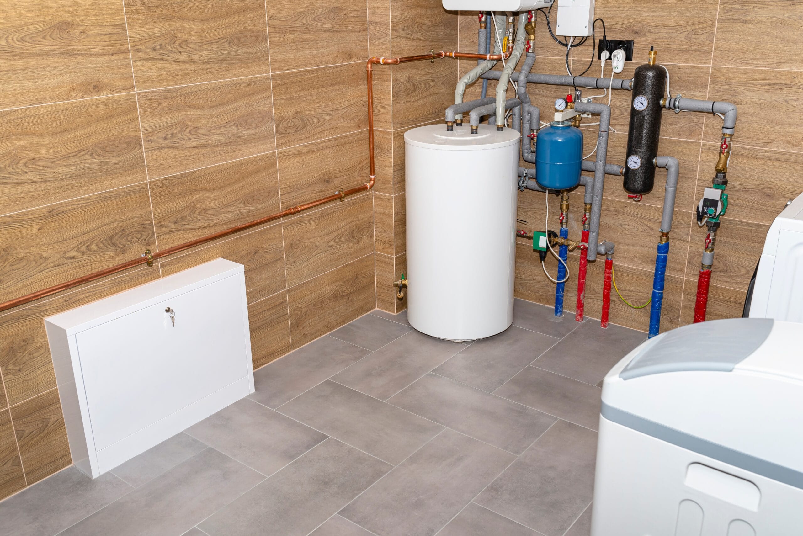 Professional water heater installation in Folsom